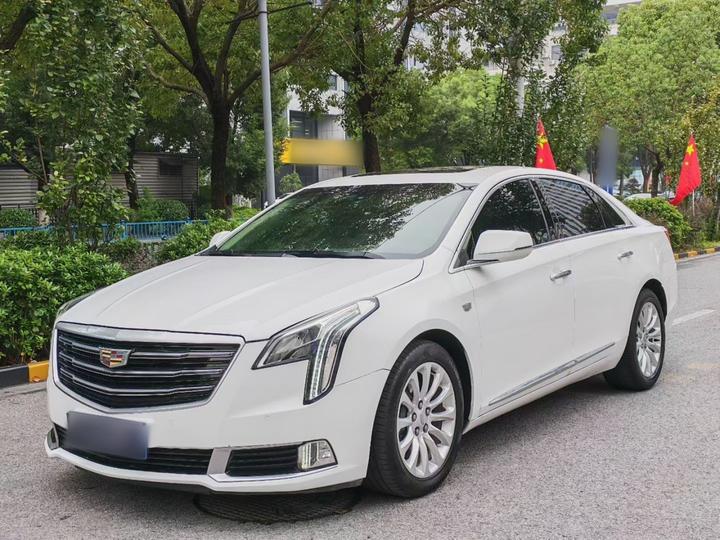 XTS 2018 28T Elite