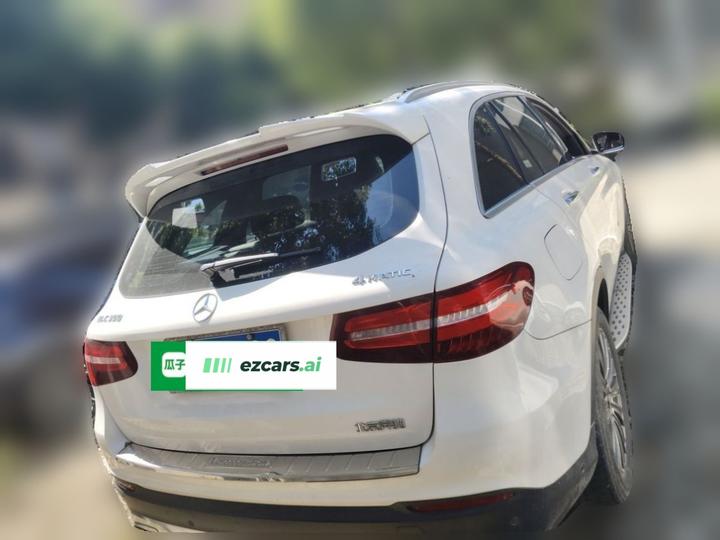 GLC 2016 GLC 260 4MATIC Dynamic photo 5