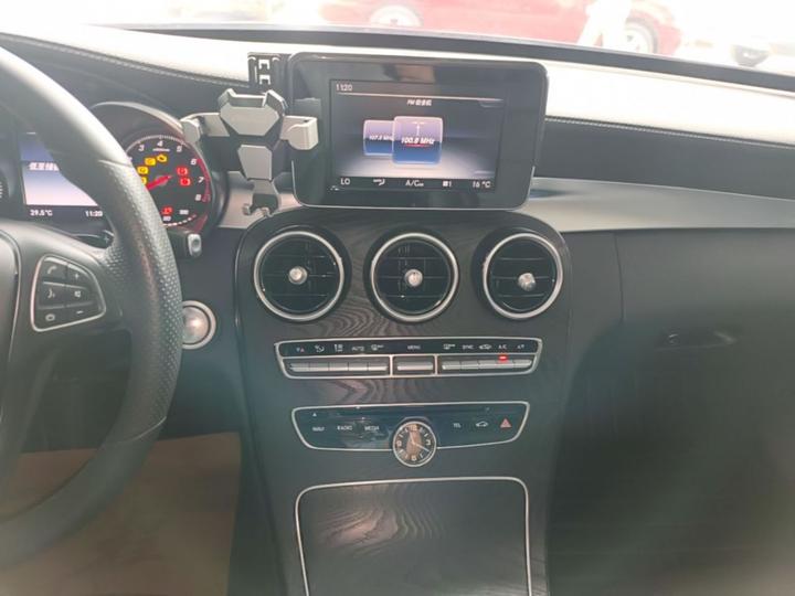 C-Class 2017 C 200 L Sport photo 8