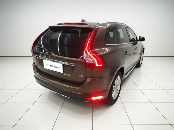 XC60 2016 T5 photo 6