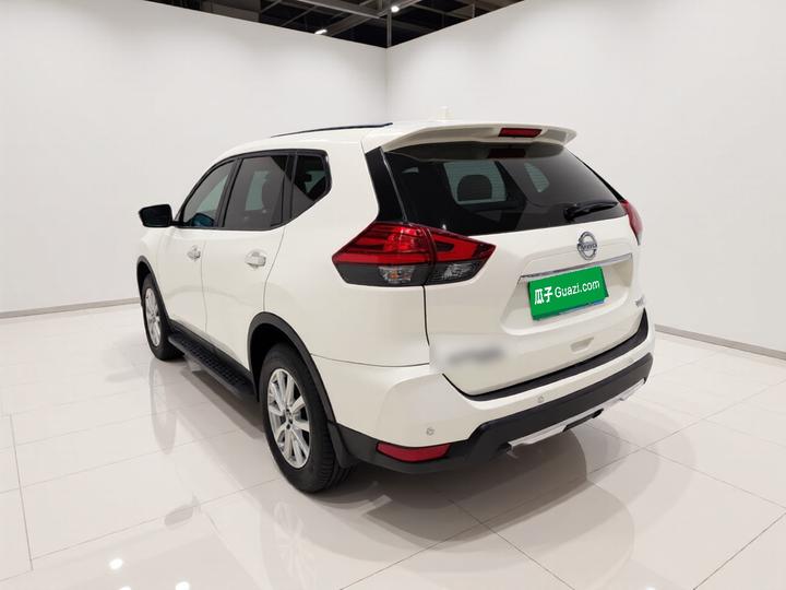 X-Trail 2022 Facelift 2.0L RWD Connected Exclusive photo 4