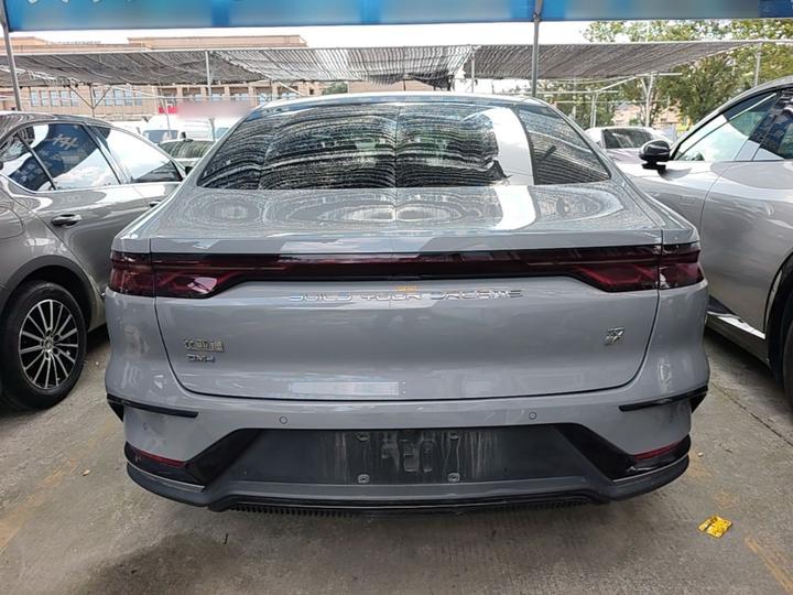 Han 2025 DM-i 125KM Premium photo 3