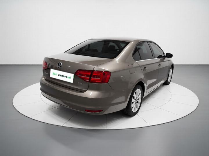 Sagitar 2015 230TSI AT Comfort photo 6