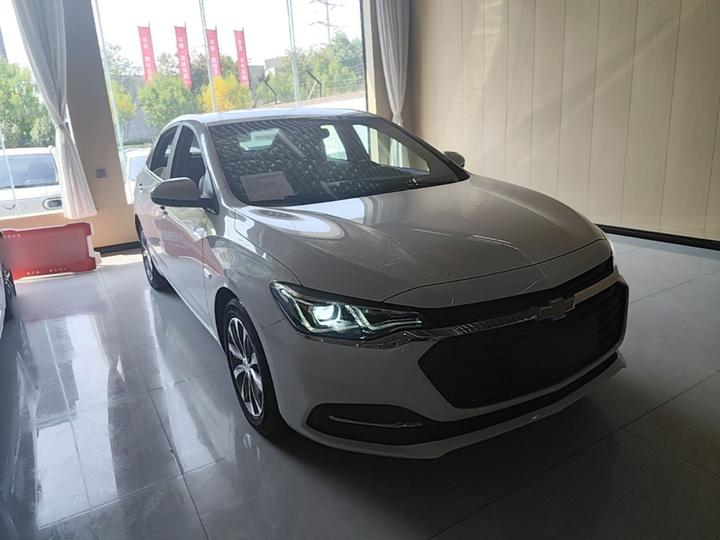 Cruze 2020 320 AT photo 3