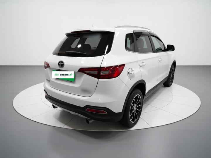 FAW Senia R7 2017 1.6L MT Comfort photo 6