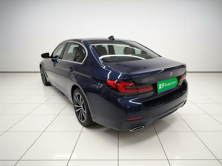 5 Series 2022 Facelift 525Li M Sport Package photo 4
