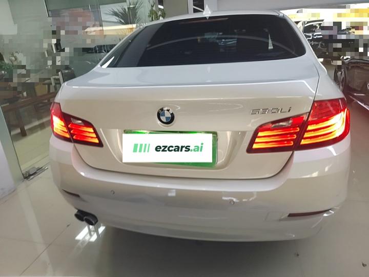 5 Series 2017 520Li photo 3