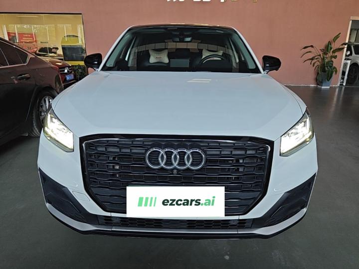 Q2L 2020 35 TFSI Progressive Dynamic photo 2