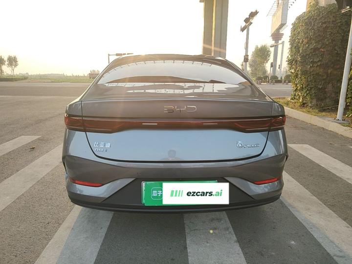 Qin PLUS 2025 DM-i ADAS 55KM Leading photo 3