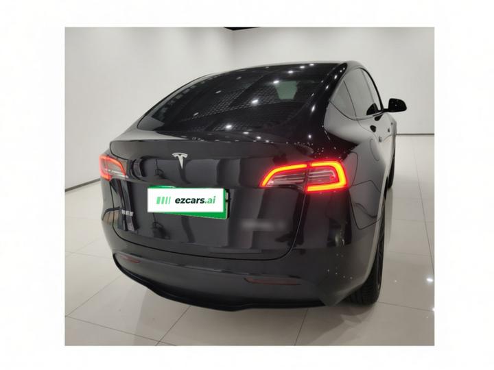 Model Y 2022 Facelift RWD photo 3