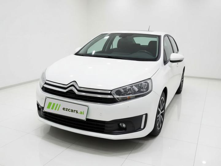 C4 2016 1.6L MT Luxury