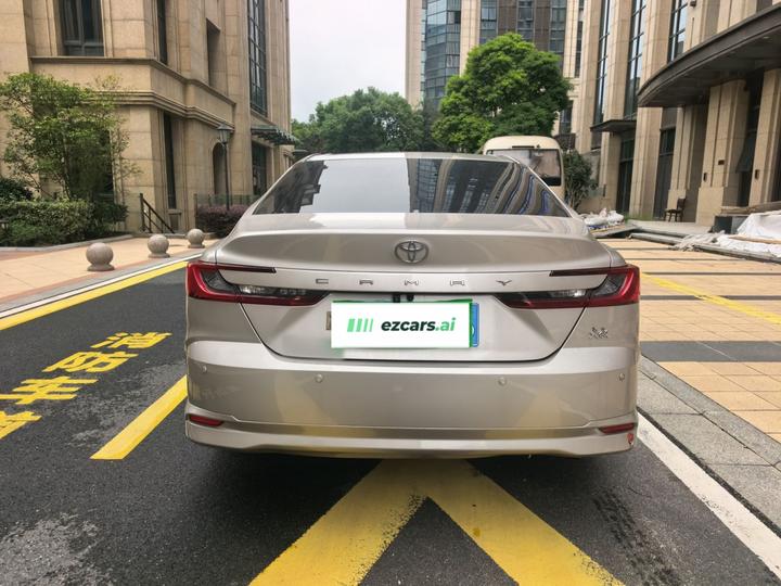 Camry 2024 2.0E Elite photo 3