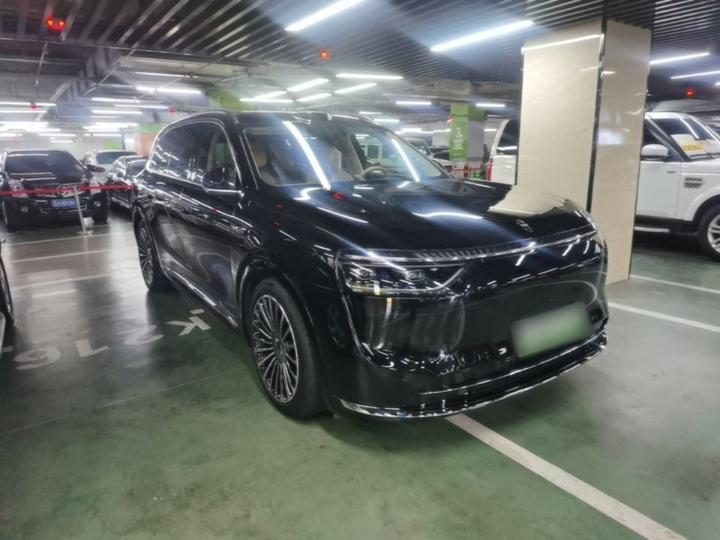 HIMA AITO M8 2025 EREV Ultra 53.4kWh 6-Seater 192-Line LiDAR photo 3