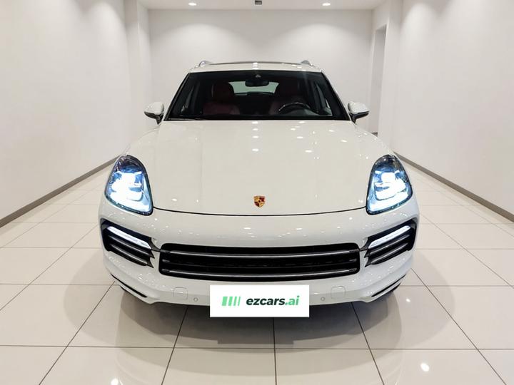 2018 Cayenne 3.0T photo 2