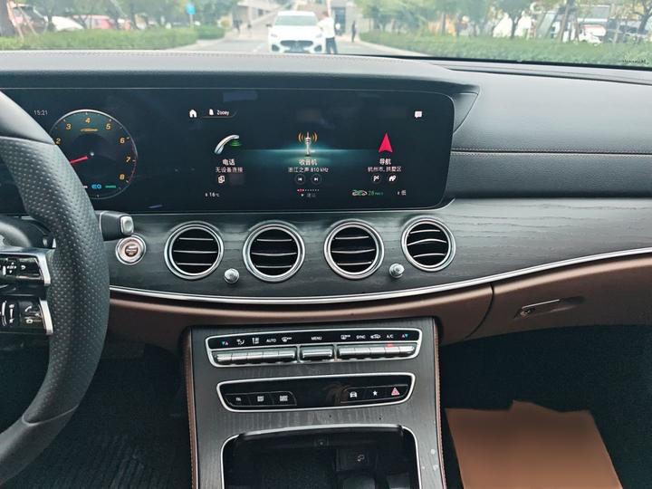 E-Class 2021 E 260 L Sport photo 8