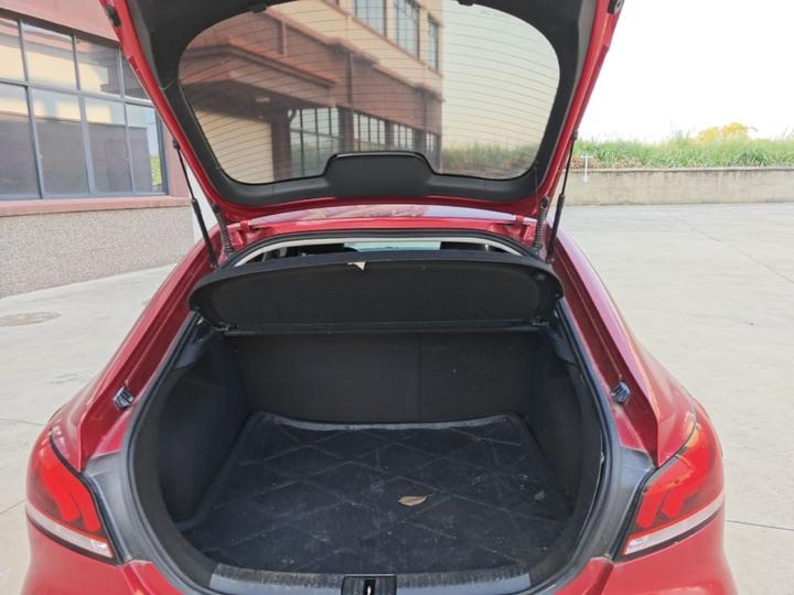 MG6 2017 20T AT Luxury Connected China V photo 8