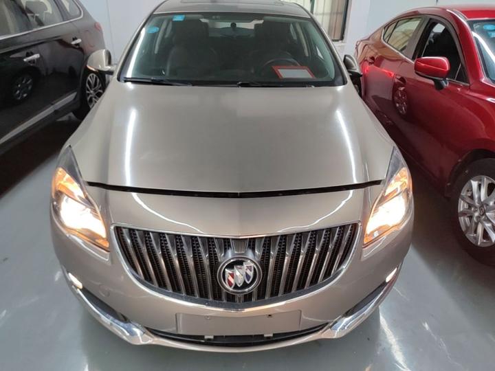 Regal 2015 1.6T Leading Tech photo 2