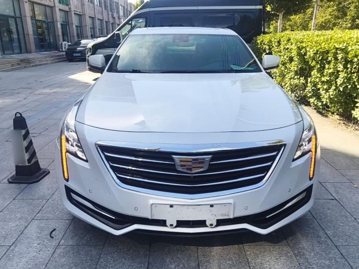 CT6 2017 28T Luxury photo 2