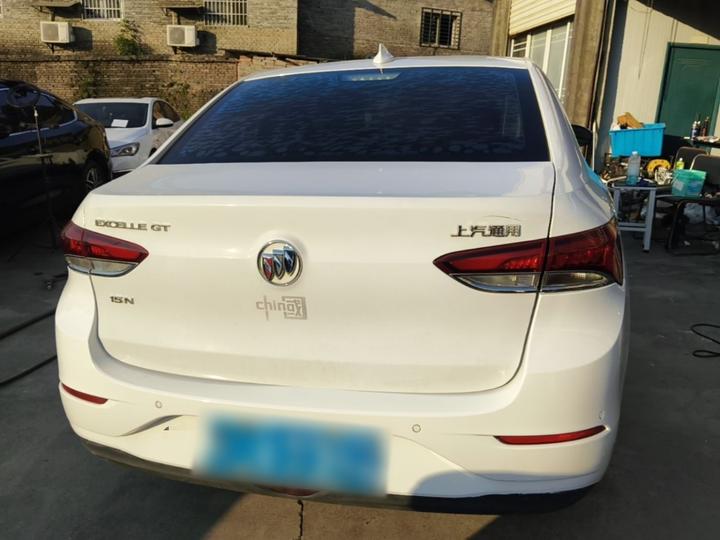 Excelle 2019 18T AT Elite China VI photo 5