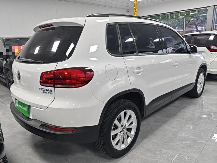 Tiguan 2016 280TSI AT RWD photo 4