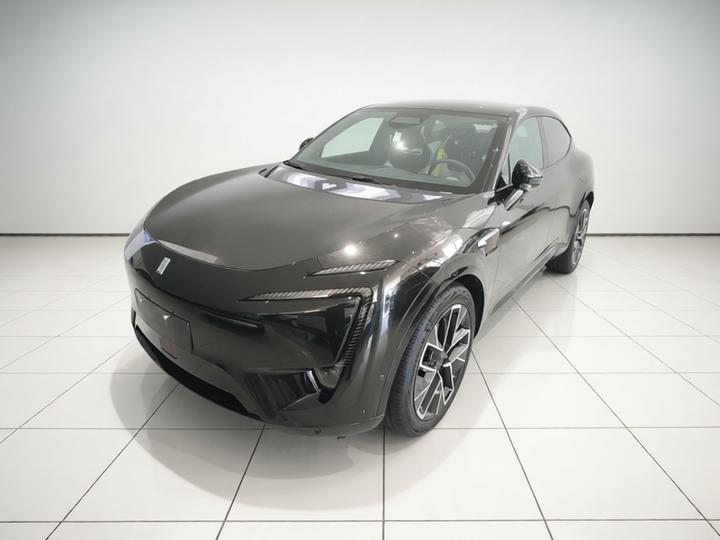 11 2023 90 AWD