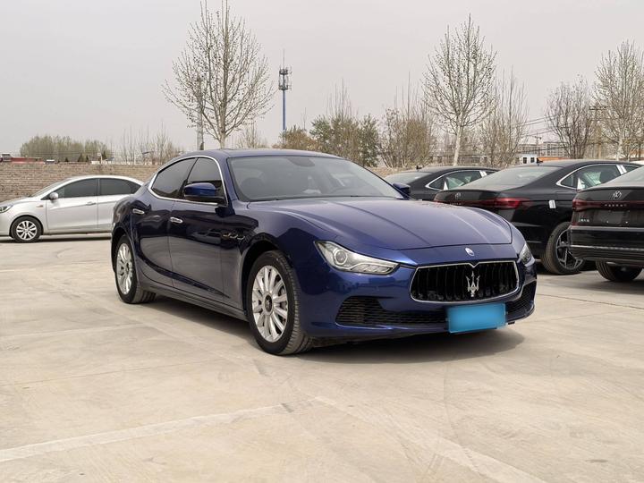 Ghibli 2017 3.0T Standard photo 3