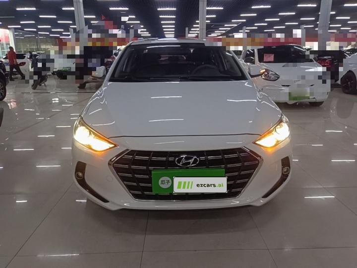 Elantra 2019 1.5L CVT Smart Elite photo 2