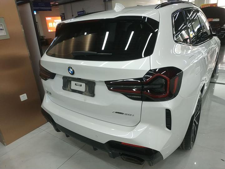 X3 2022 xDrive30i Leading M Night Package photo 3