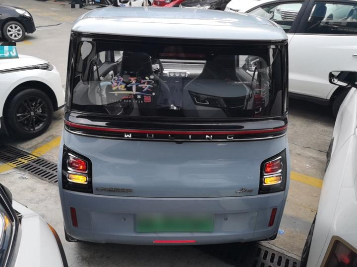 Wuling Air ev 2023 2-Seater - Standard photo 5