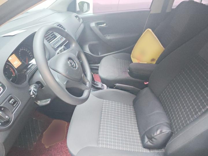 Polo 2014 1.6L AT Comfort photo 7