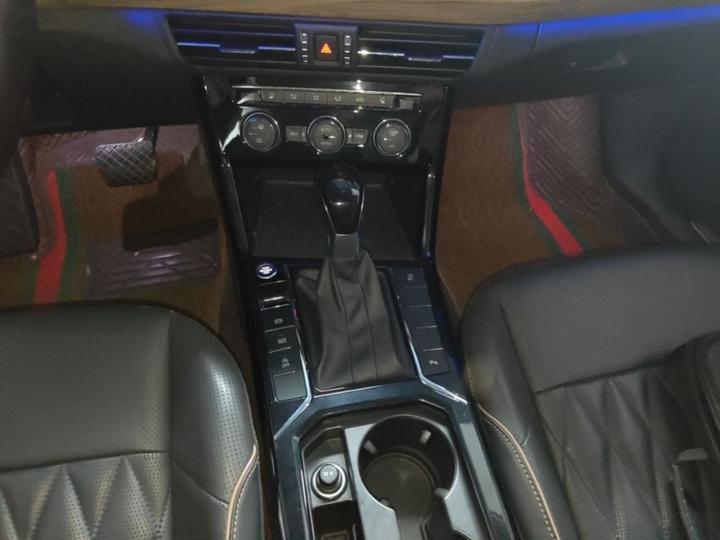 Passat 2019 330TSI Luxury China VI photo 5