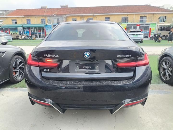 i3 2024 eDrive 35 L photo 3