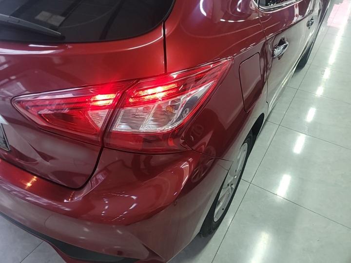 Tiida 2021 1.6L CVT photo 7