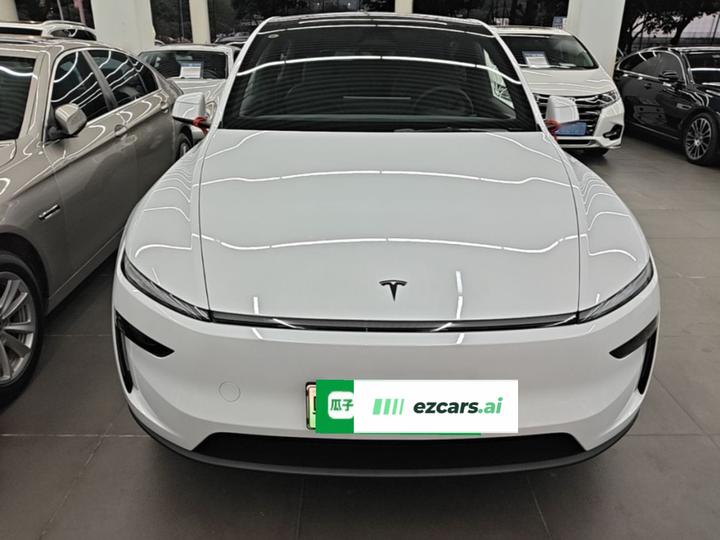 Model Y 2026 Facelift Long Range RWD photo 2