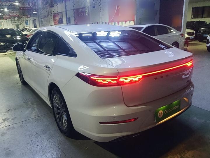 Bestune B70 2024 4th Gen 2.0T photo 4