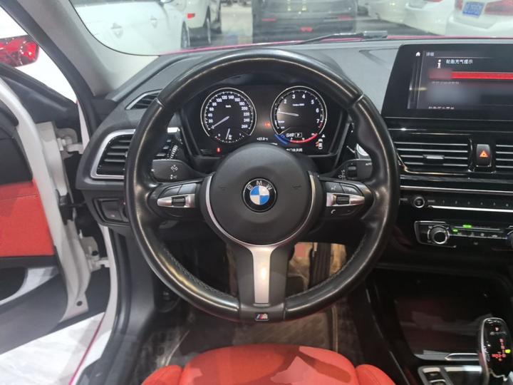1 Series 2022 125i M Sport photo 6