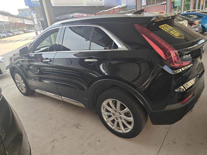 XT4 2018 28T RWD Tech photo 3