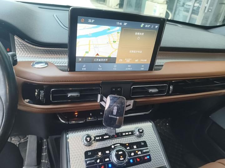 Aviator EV Imported 2020 3.0T V6 Performance Hybrid photo 8