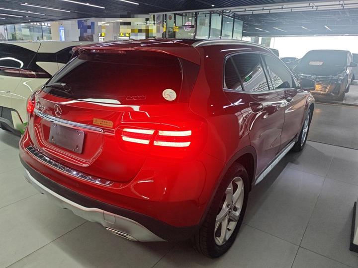 GLA 2018 GLA 200 Dynamic photo 4