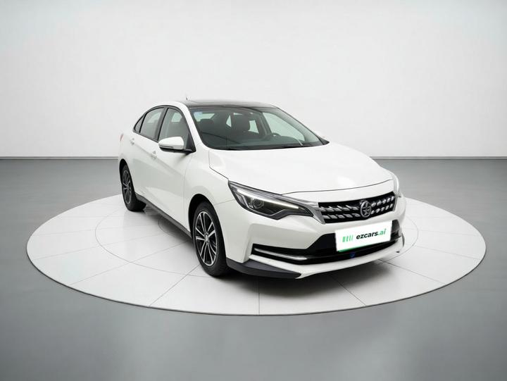 D60 2019 1.6L XL CVT Connected Elite photo 3