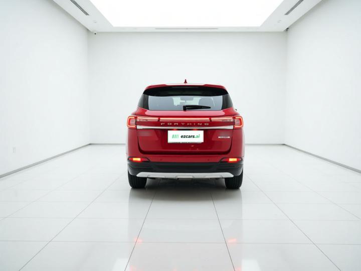 Forthing T5 2018 300T DCT Smart photo 5