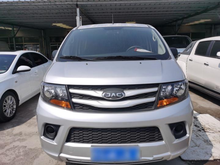 Refine M3 2023 PLUS 1.5T 5/7-Seater Classic photo 2