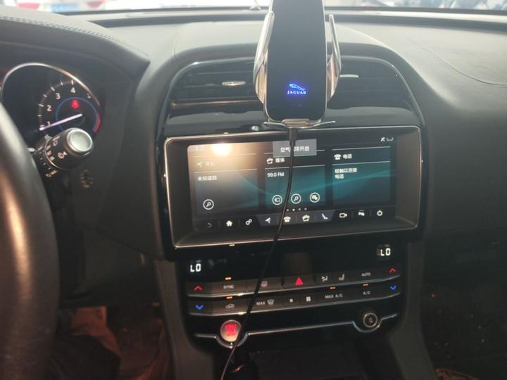 F-PACE 2020 2.0T Exclusive photo 8
