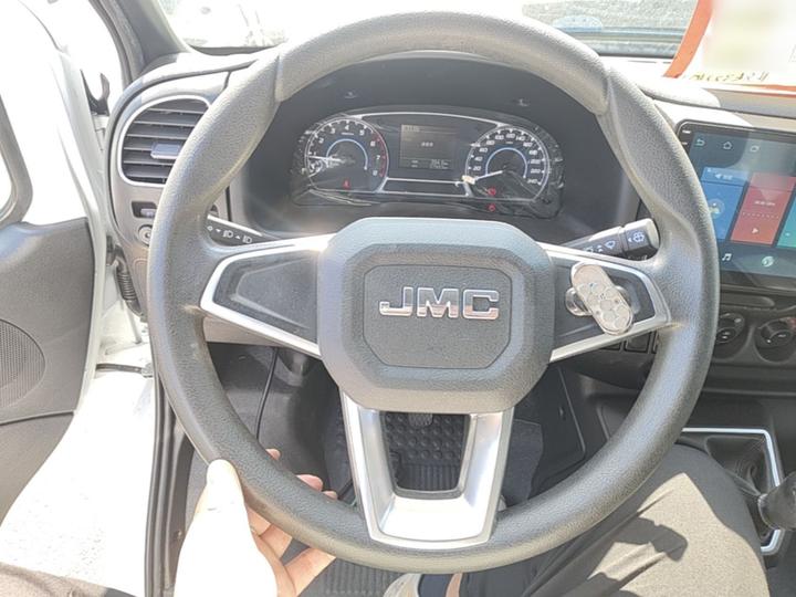 Transit 2019 2.8T Short Wheelbase 3-Seater China VI JX493 photo 6