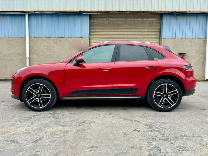 2018 Macan 2.0T photo 4
