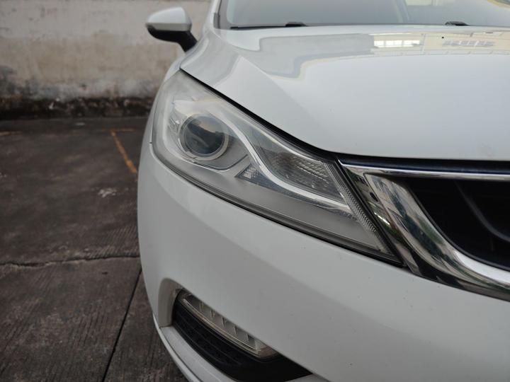 Emgrand GS 2016 1.3T AT photo 7