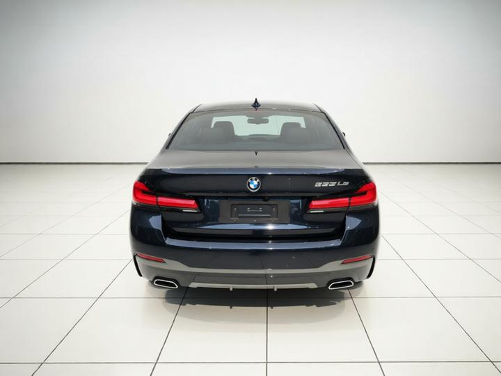 5 Series EV 2022 535Le M Sport Package photo 5