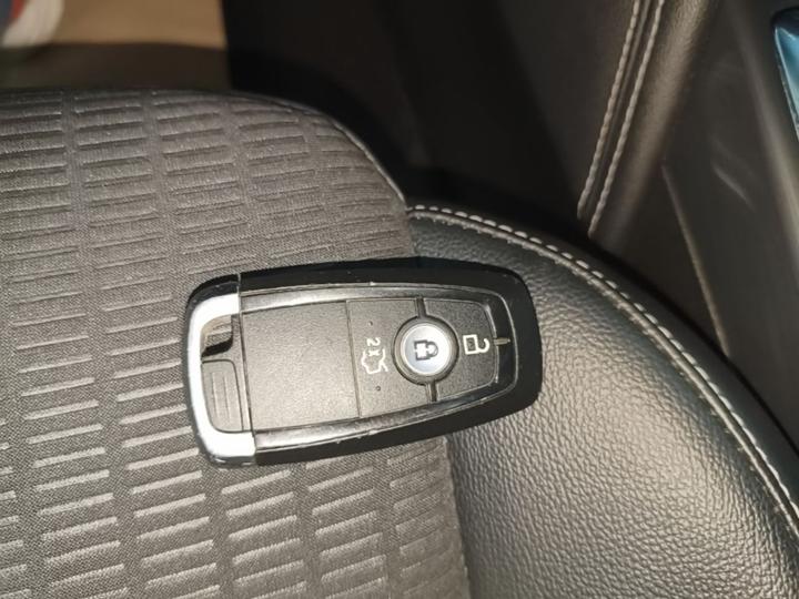 Focus 2021 Hatchback EcoBoost 180 AT photo 8