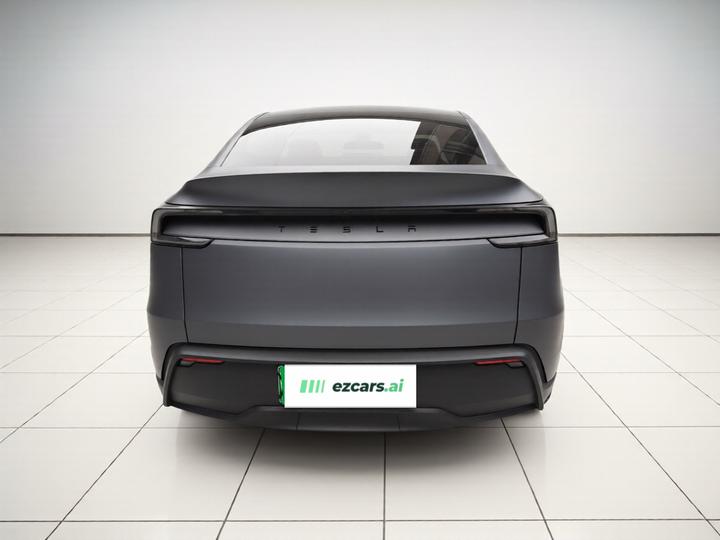 Model Y 2025 Long Range AWD Launch Edition photo 5