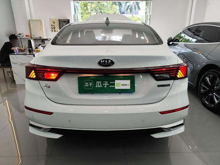 K3 2021 1.5L CVT photo 3